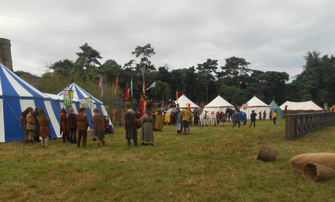 film and tv prop hire on  and medieval tent hire for films‏